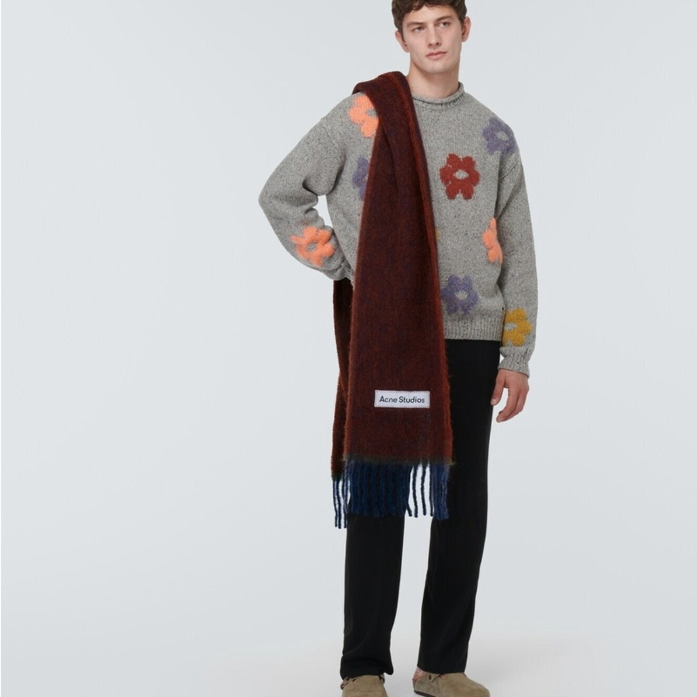 ACNE STUDIOS Alpaca, wool, and mohair-blend scarf - Picture 4 of 4
